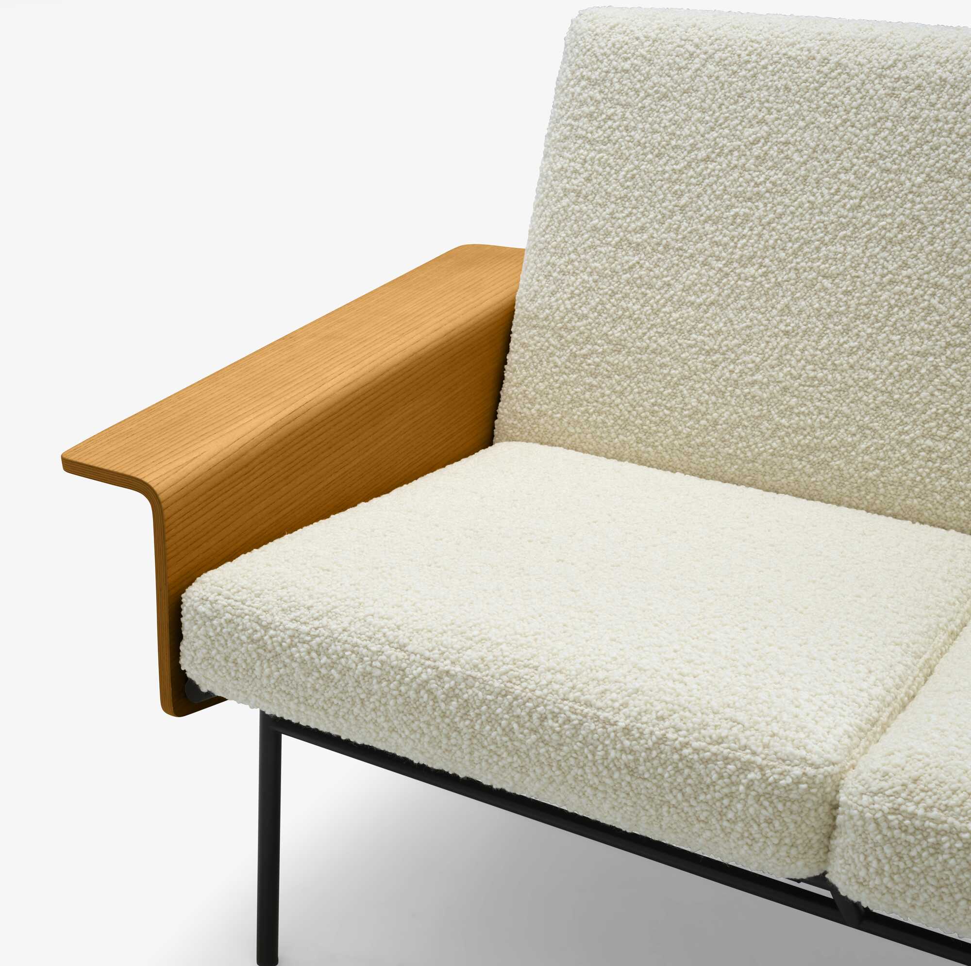 Image Settee wood arms  7